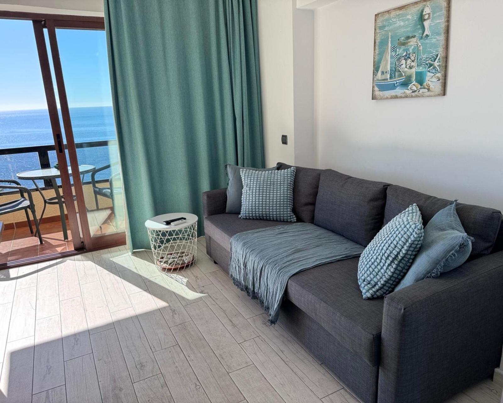 Aloha Playa Studio Sea Views Benalmadena Luaran gambar